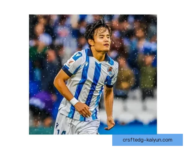 久保建英国家队回归状态备受关注，期待他在接下来的赛事中展现实力。